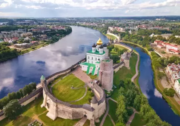 Великий Новгород, Псков, Изборск, Печоры и 3 крепости