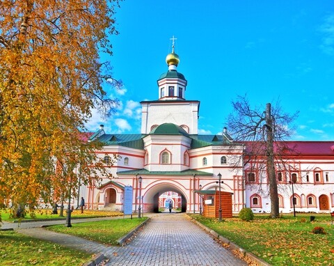 Сокровища двух городов: Валдай и Великий Новгород