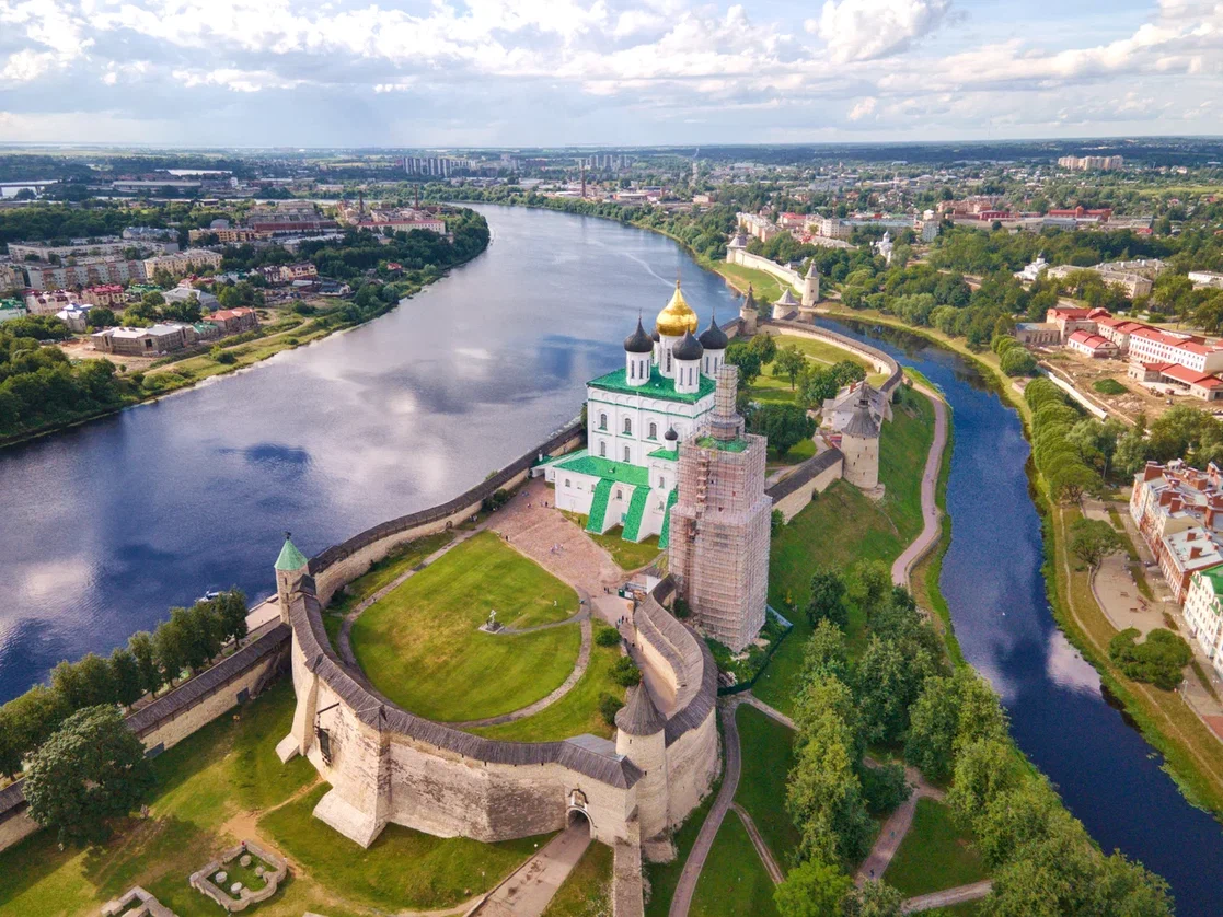 Великий Новгород, Псков, Изборск, Печоры и 3 крепости